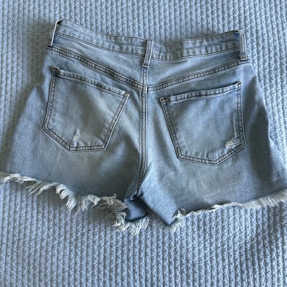 Kut from the Kloth Jane Jean Shorts - Picture 7 of 9